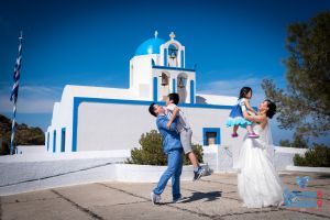 Family Photo Shooting Best Of By Dragons Group   Santorini8 Weddings9   5
